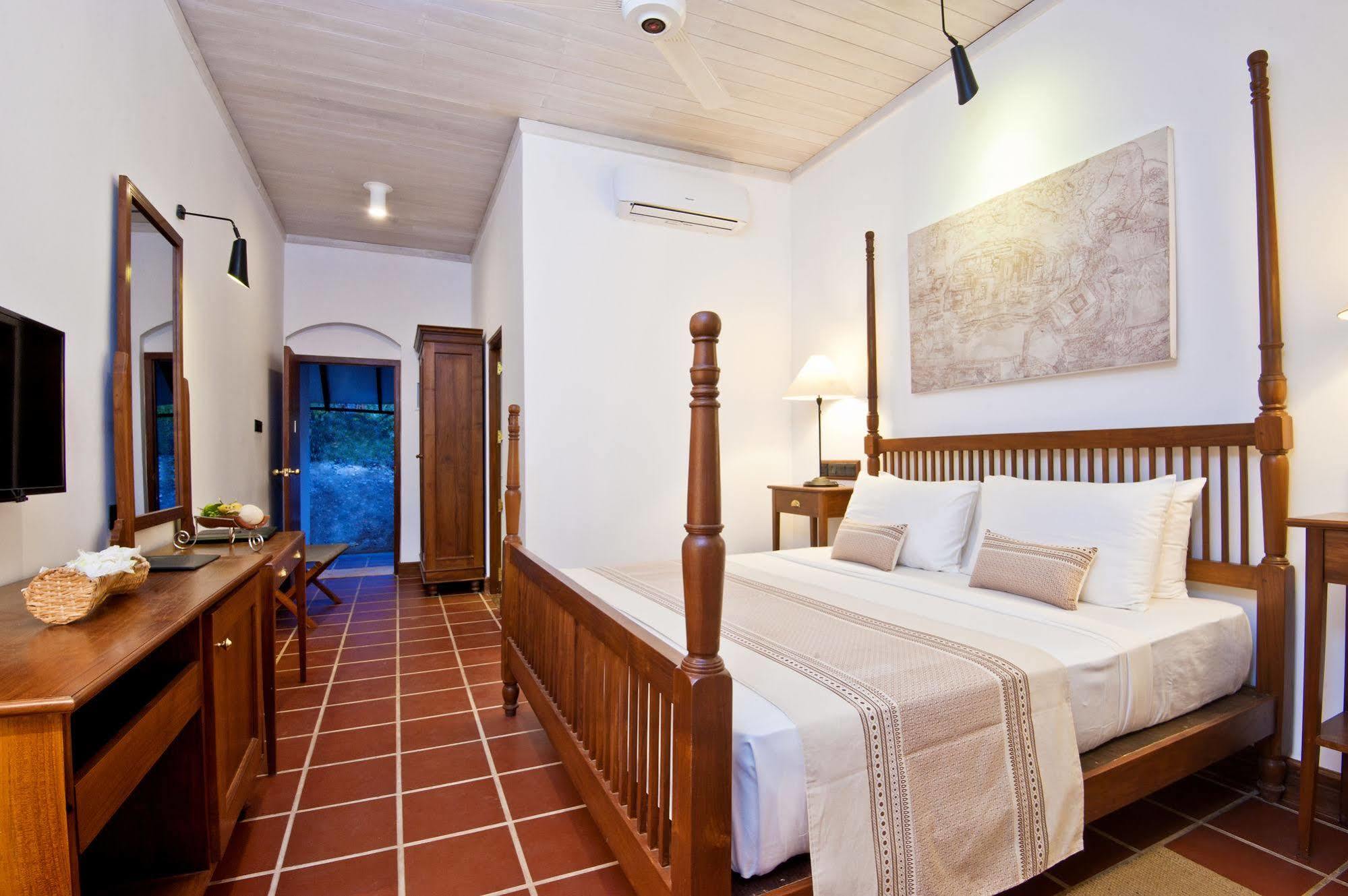 Ekho Sigiriya Hotel Exterior photo